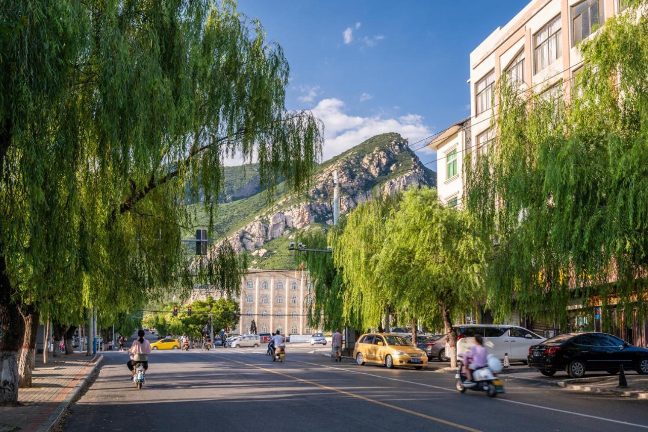 Zhengzhou Dengfeng-Shaolin Temple- Hotel ภายนอก รูปภาพ
